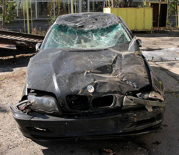 crashed-car2